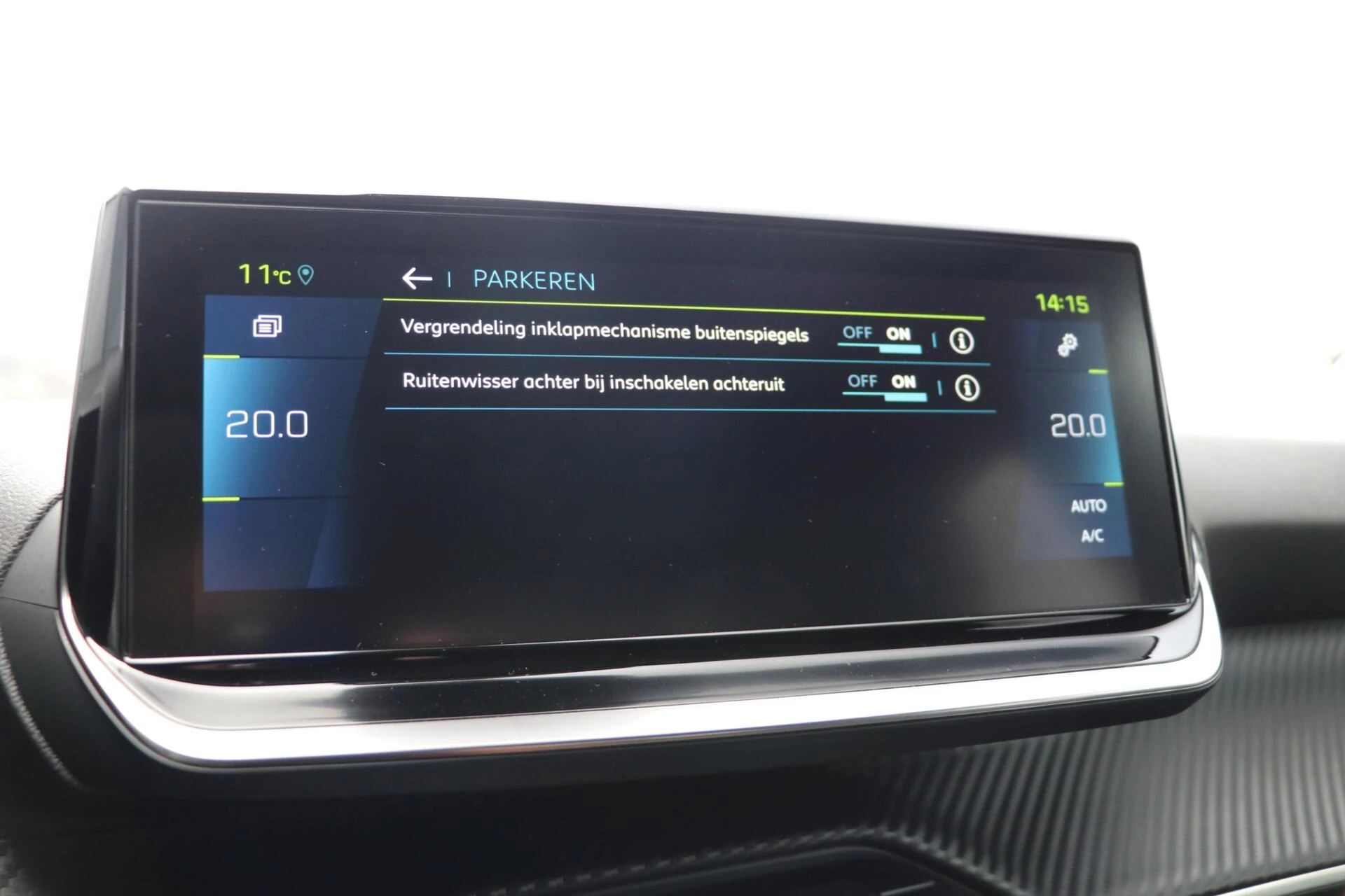 Hoofdafbeelding Peugeot e-2008