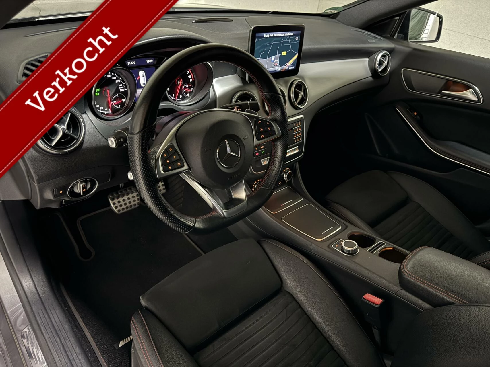 Hoofdafbeelding Mercedes-Benz CLA