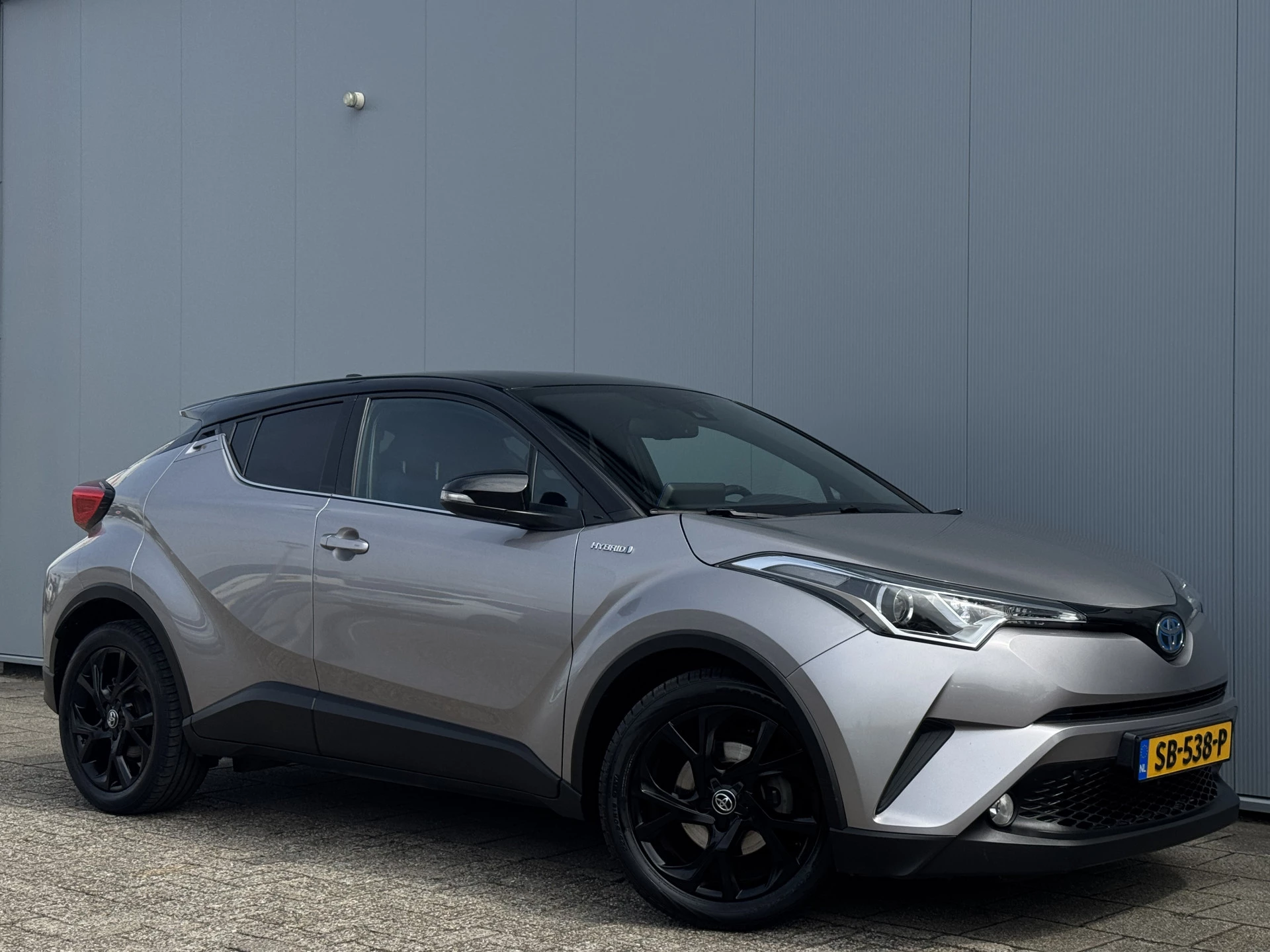 Hoofdafbeelding Toyota C-HR
