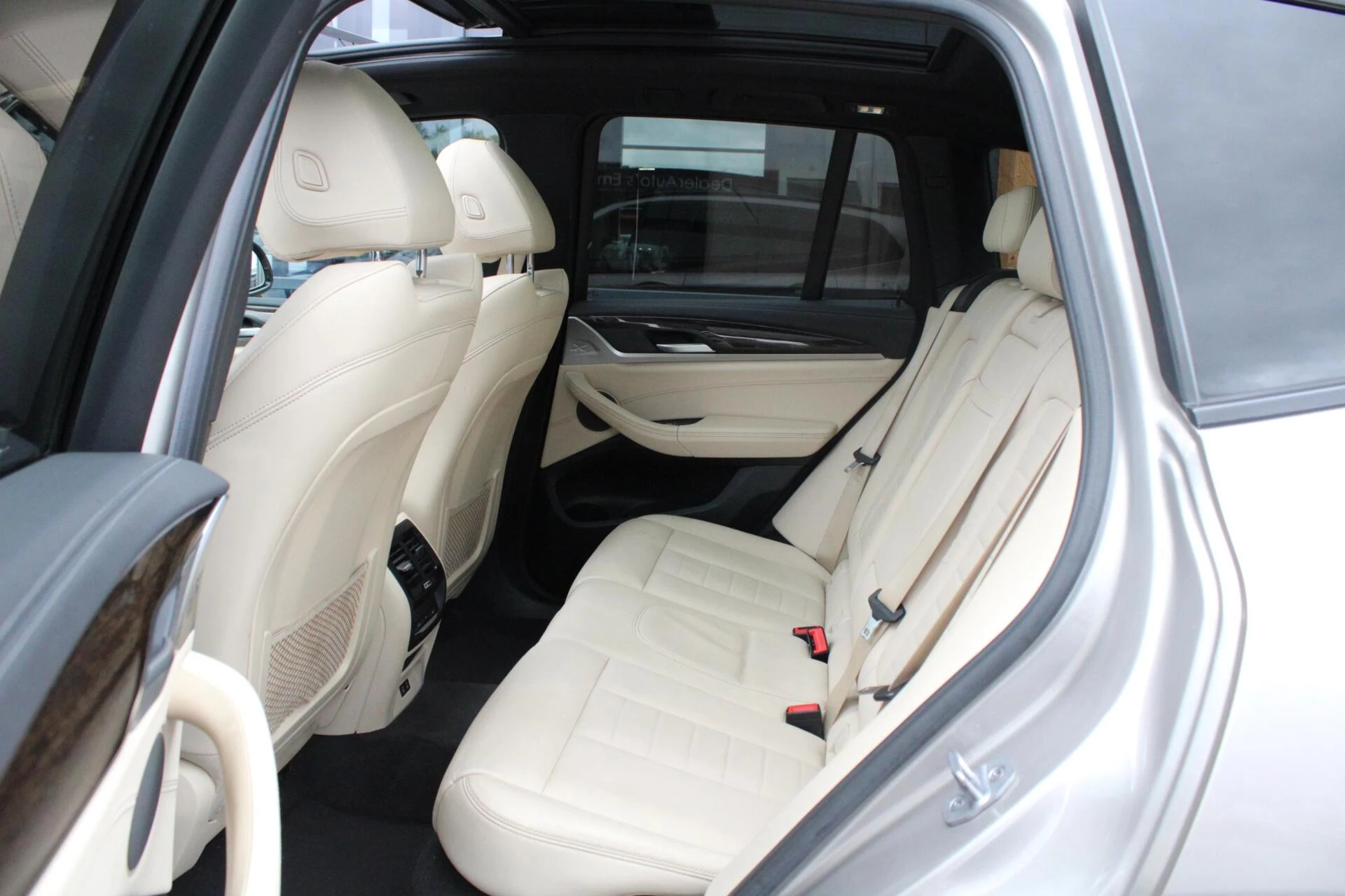 Hoofdafbeelding BMW iX3