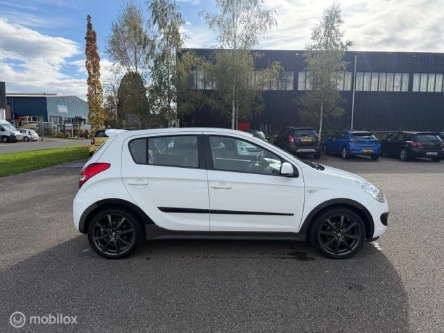 Hoofdafbeelding Hyundai i20
