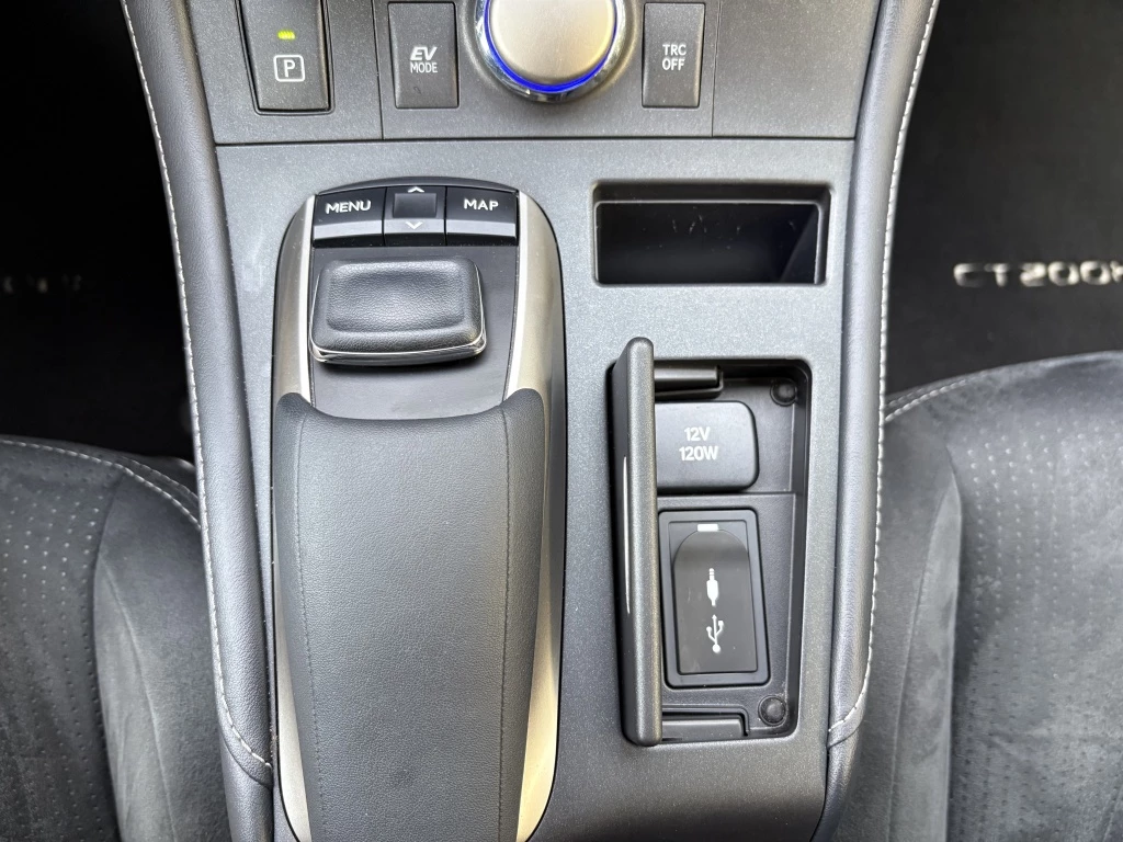 Hoofdafbeelding Lexus CT