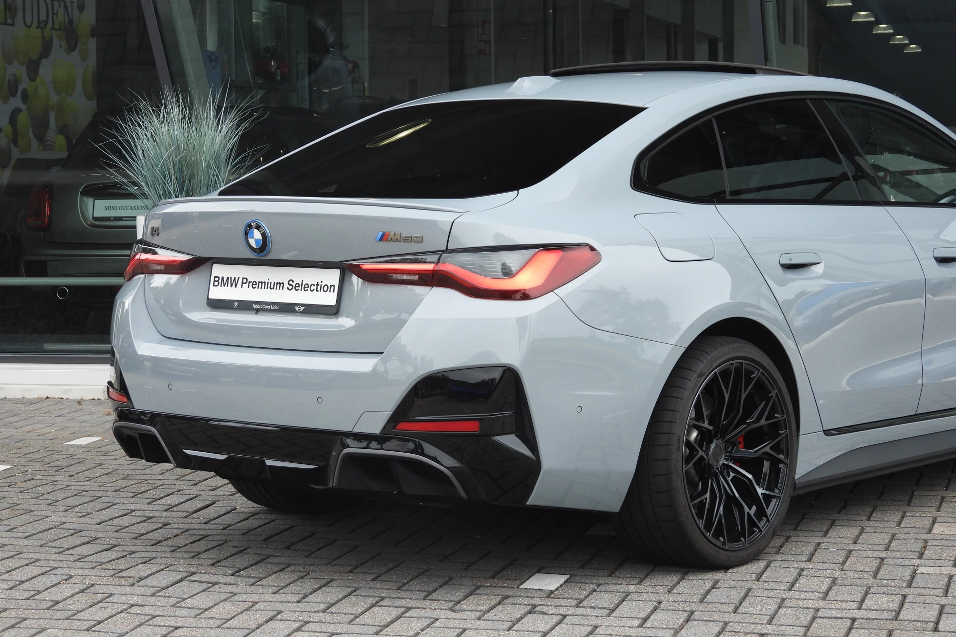Hoofdafbeelding BMW i4