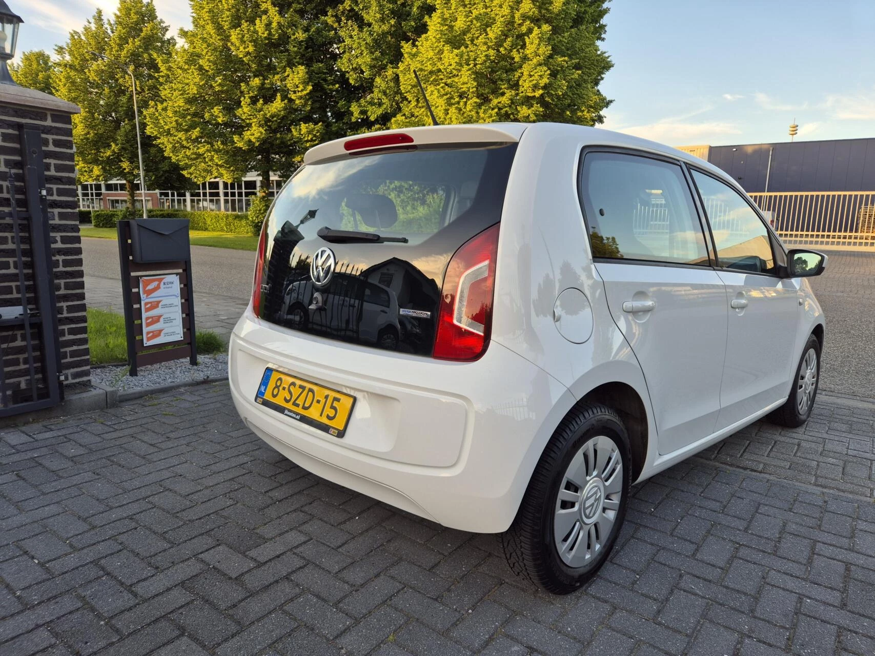 Hoofdafbeelding Volkswagen up!