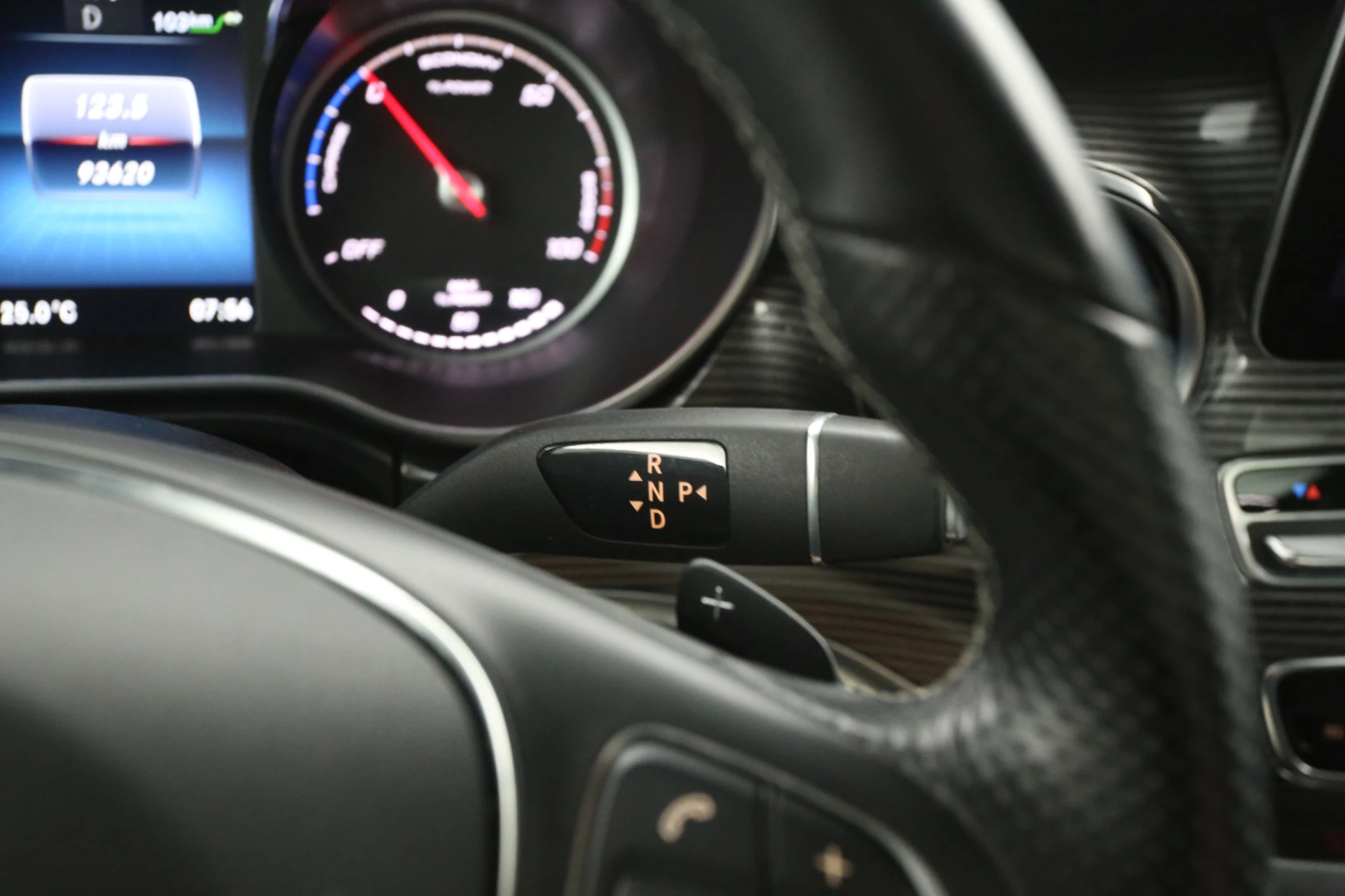 Hoofdafbeelding Mercedes-Benz EQV