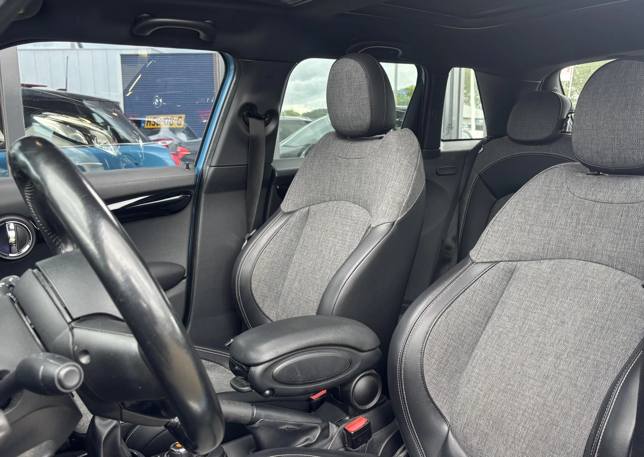 Hoofdafbeelding MINI 5-deurs