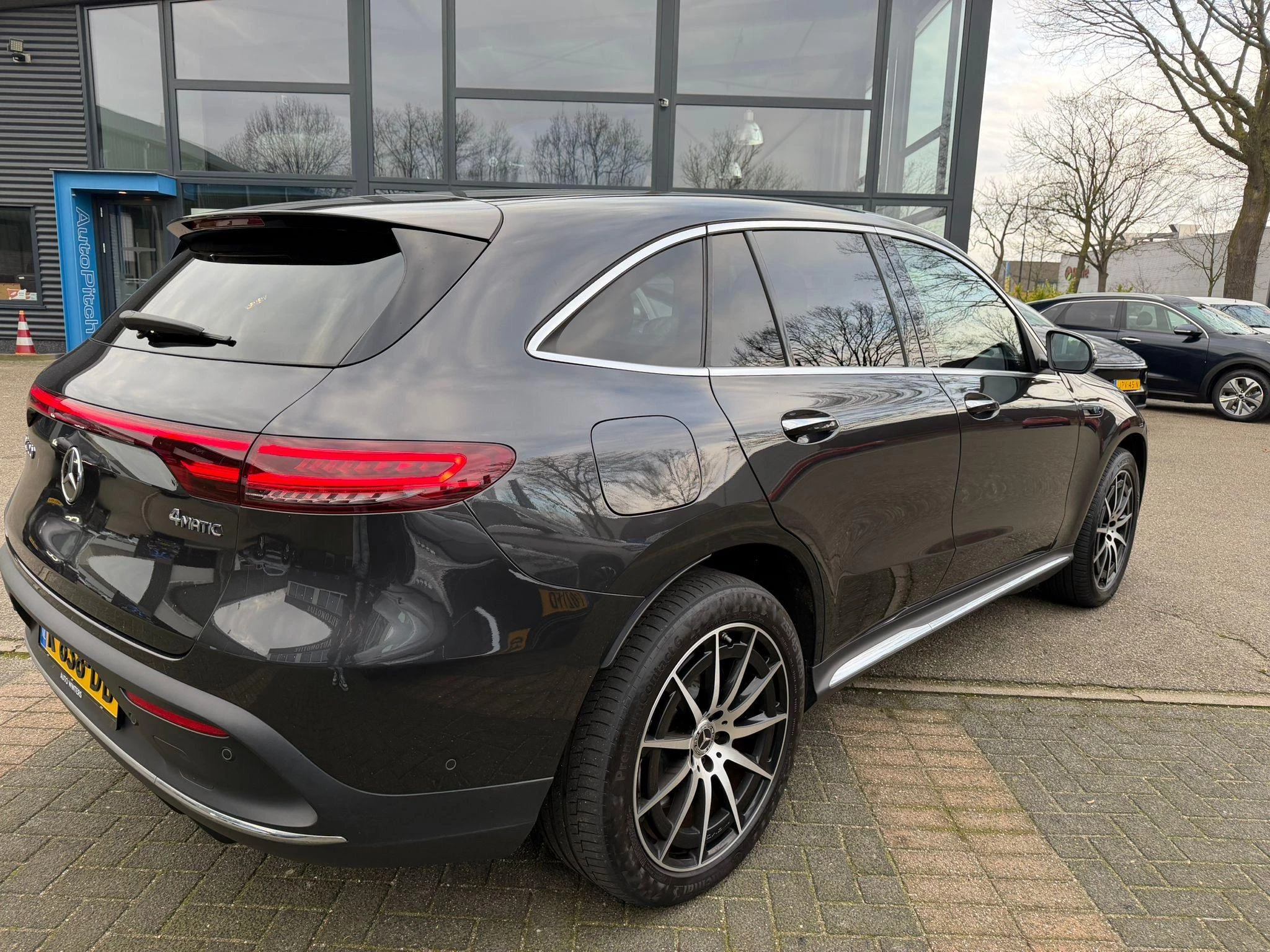 Hoofdafbeelding Mercedes-Benz EQC