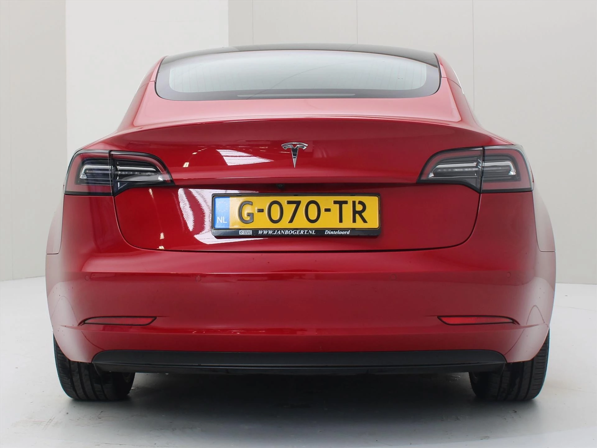 Hoofdafbeelding Tesla Model 3