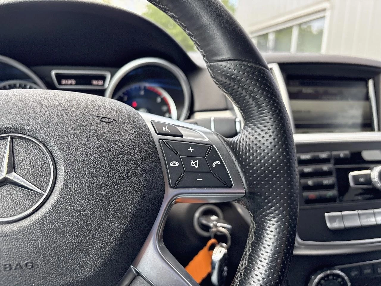 Hoofdafbeelding Mercedes-Benz M-Klasse