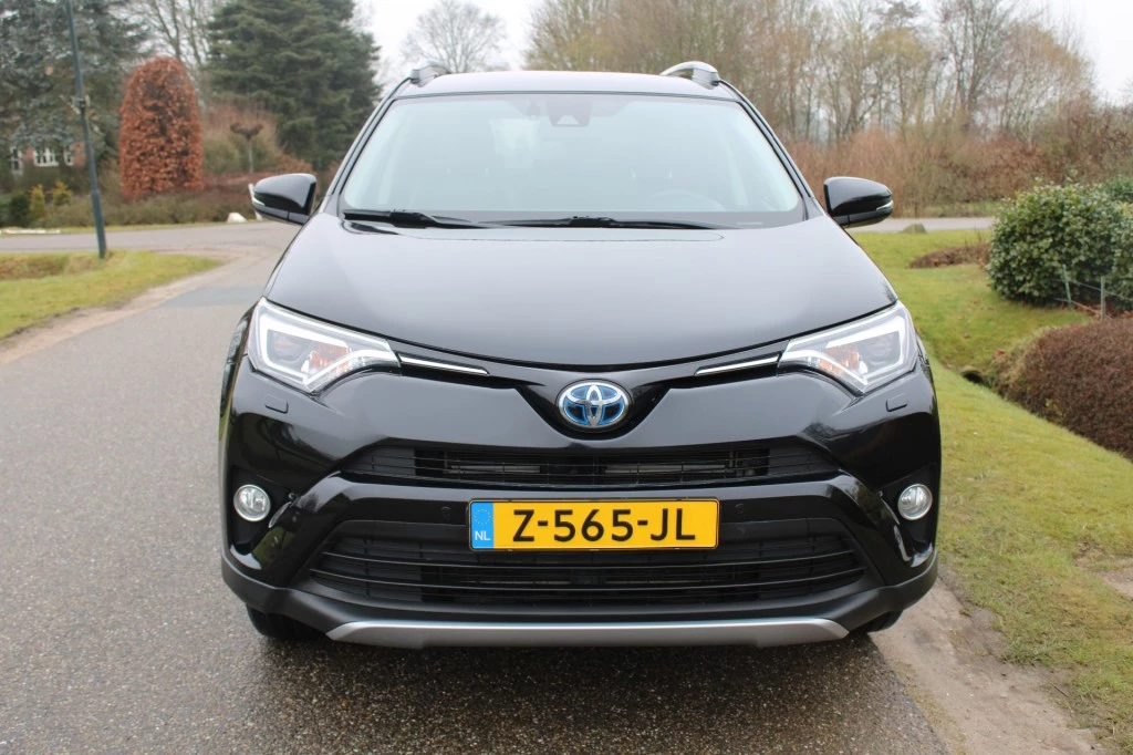 Hoofdafbeelding Toyota RAV4