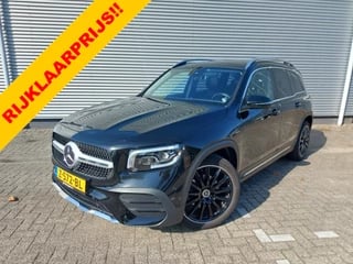 Mercedes-Benz GLB 180 AMG Line 7p. navigatie,cruise,panorama,camera, Full Options,