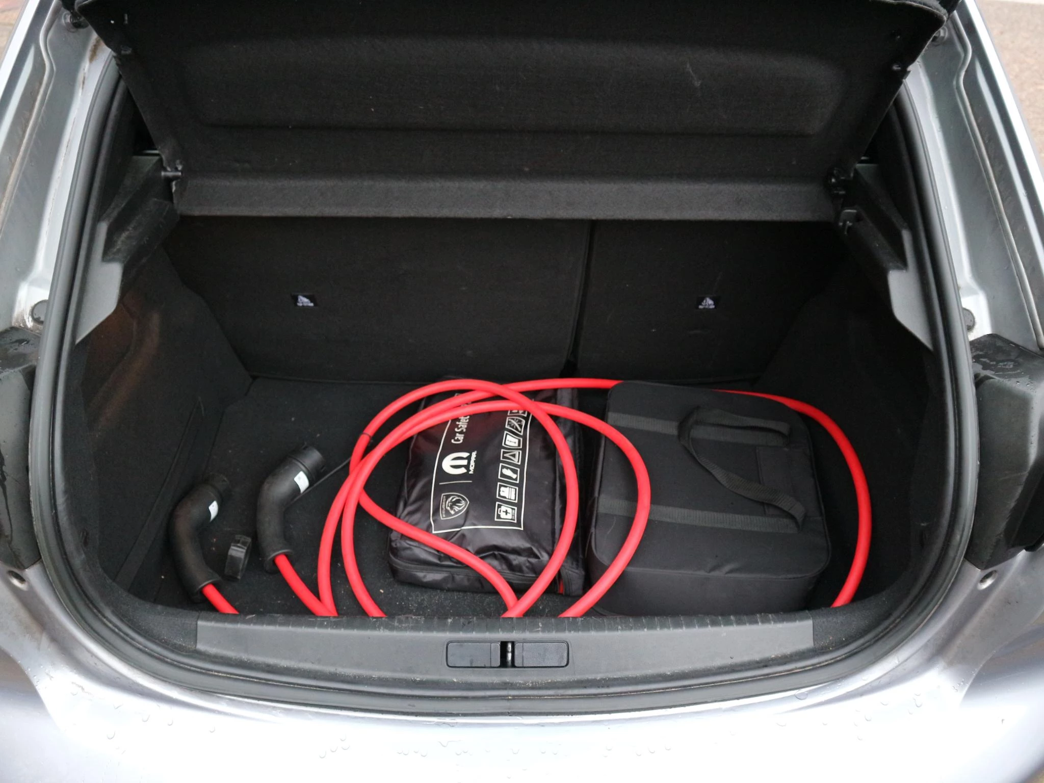 Hoofdafbeelding Peugeot e-208