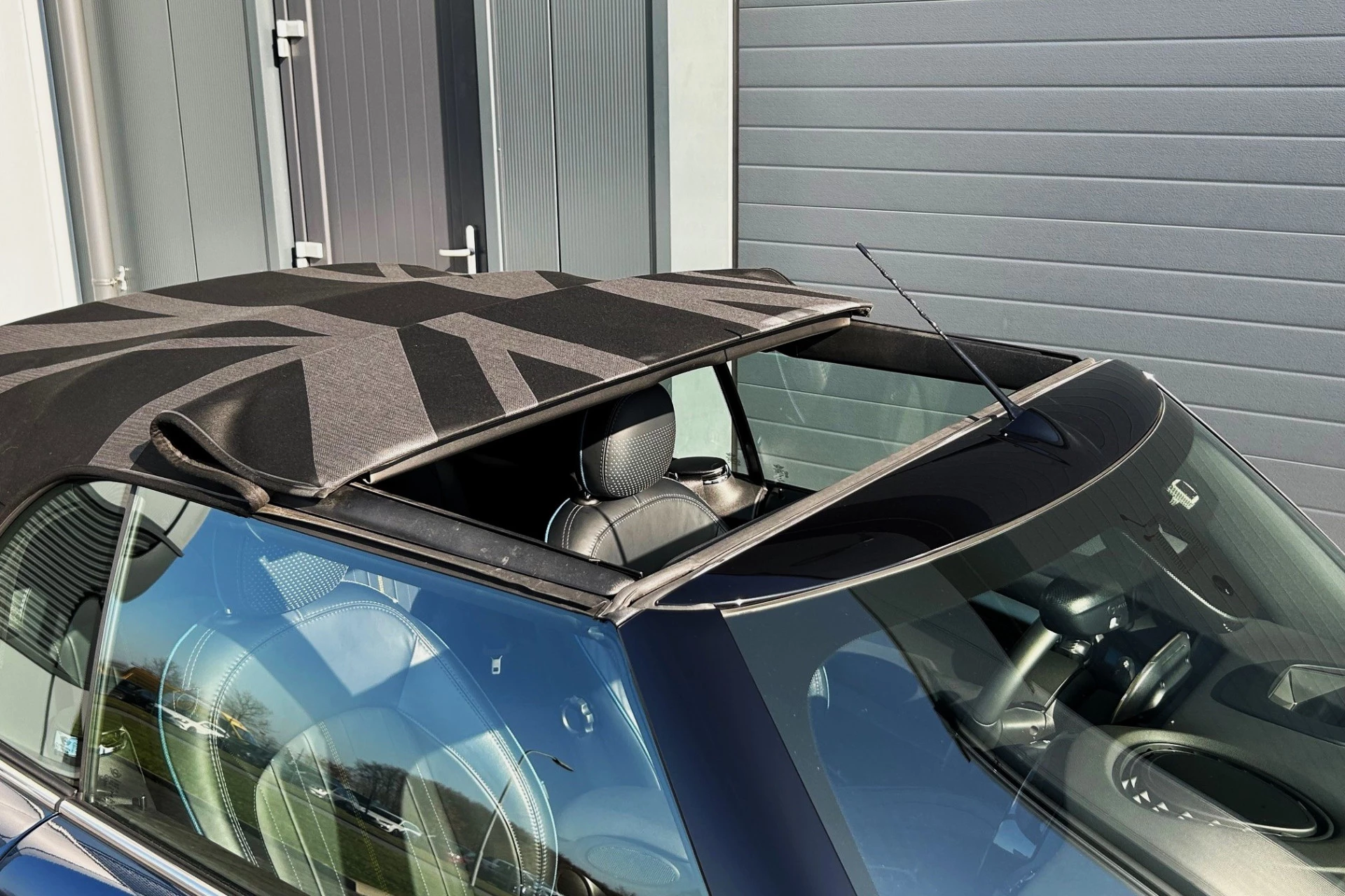 Hoofdafbeelding MINI Cooper Cabrio