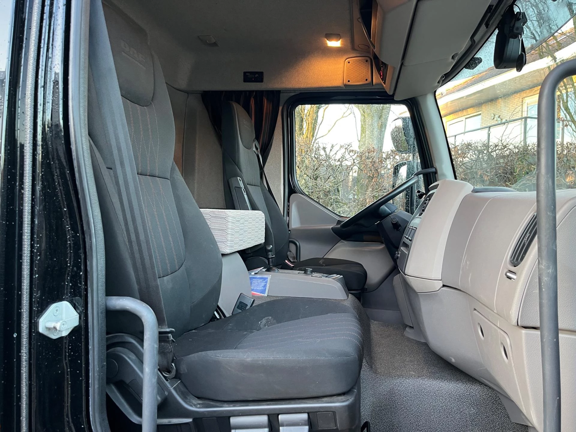 Hoofdafbeelding DAF LF 230 FA Oprijwagen / Machine Transporter / Plateau