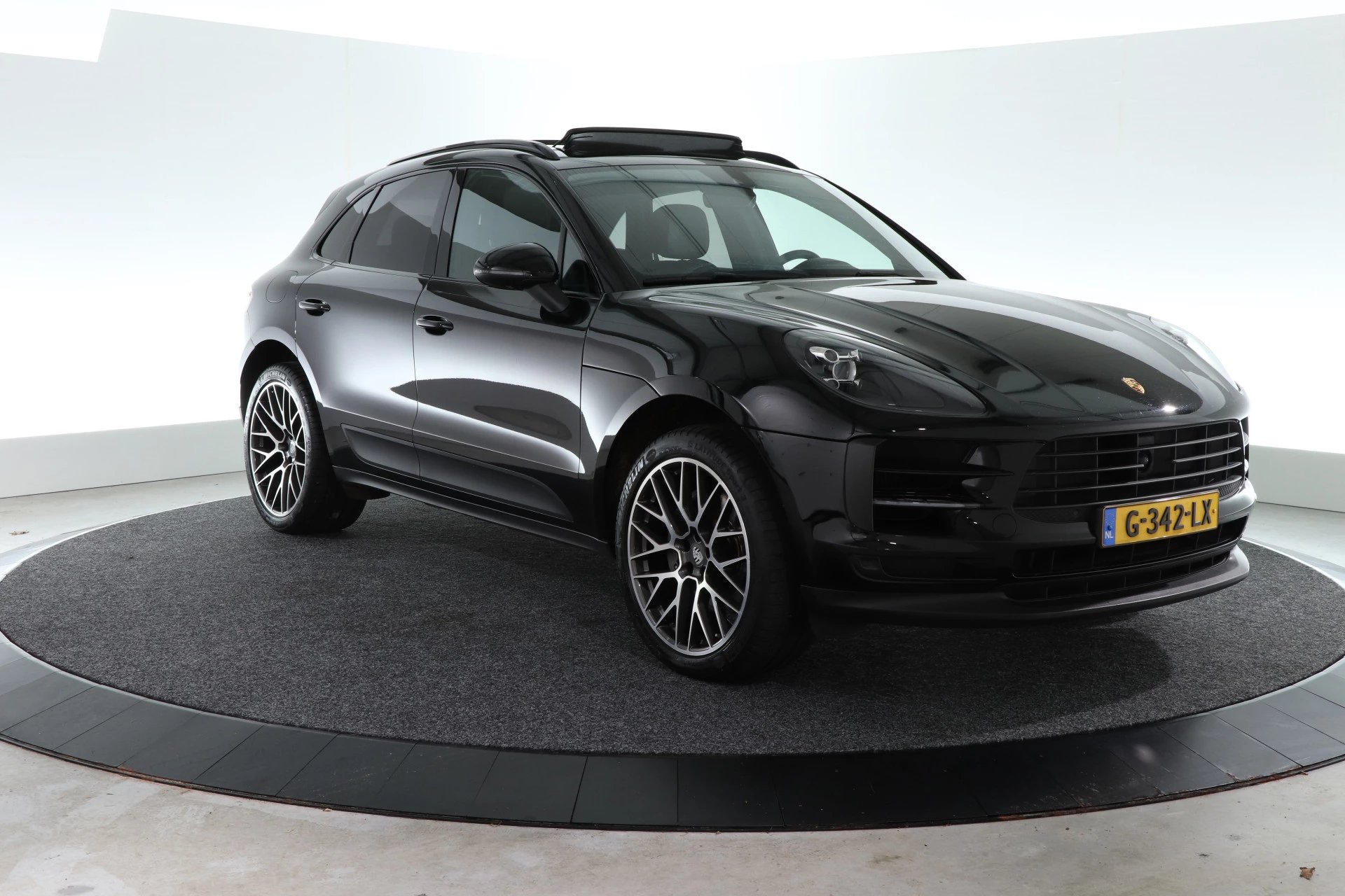 Hoofdafbeelding Porsche Macan