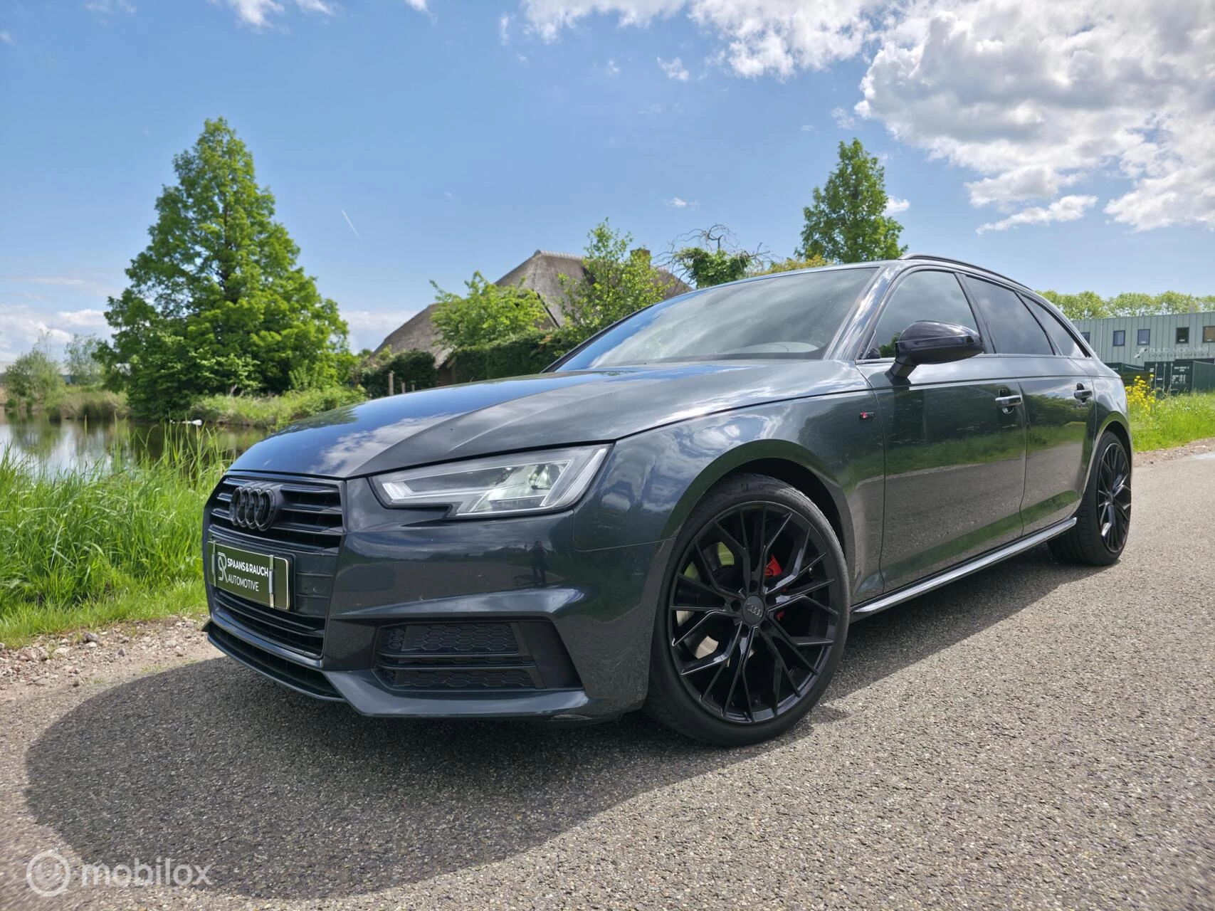 Hoofdafbeelding Audi A4
