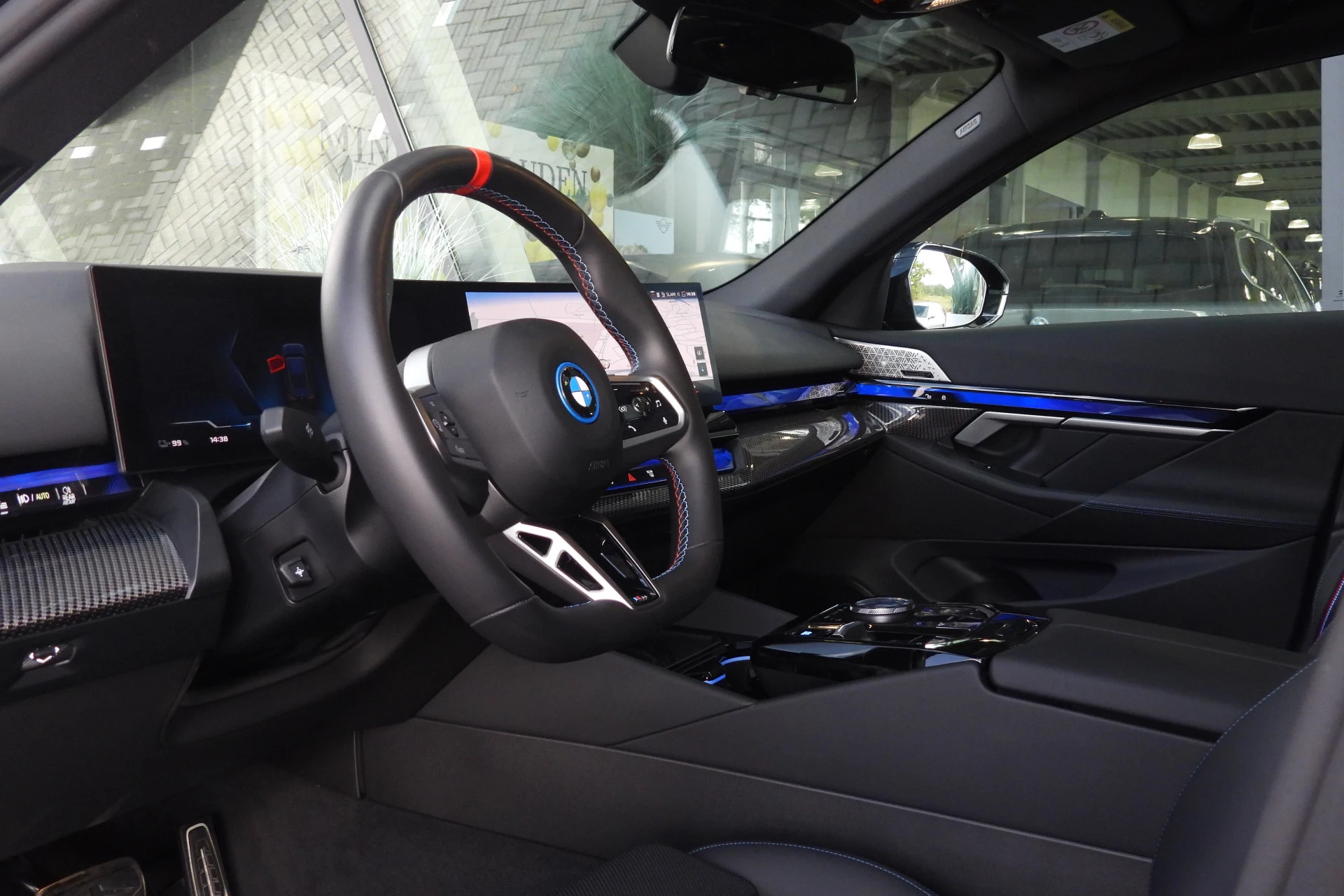 Hoofdafbeelding BMW i5
