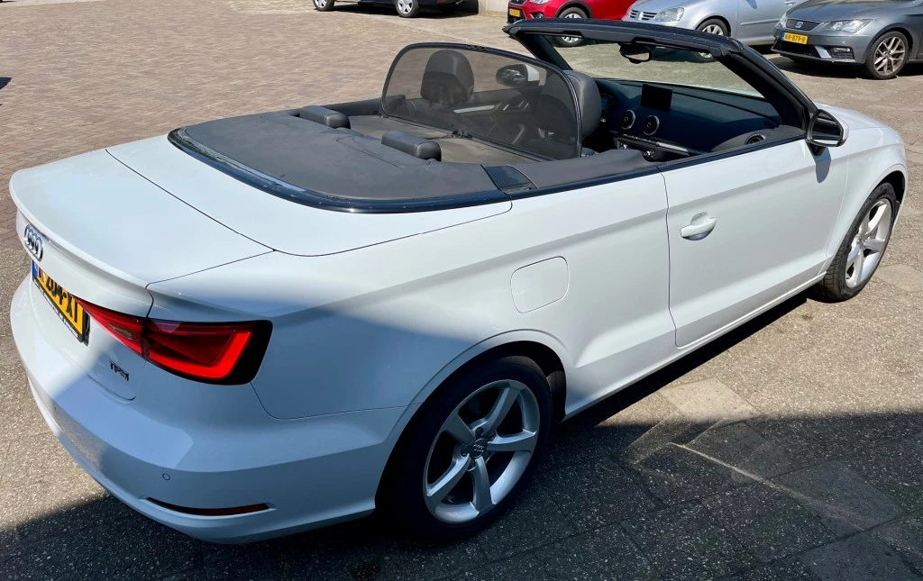 Hoofdafbeelding Audi Cabriolet