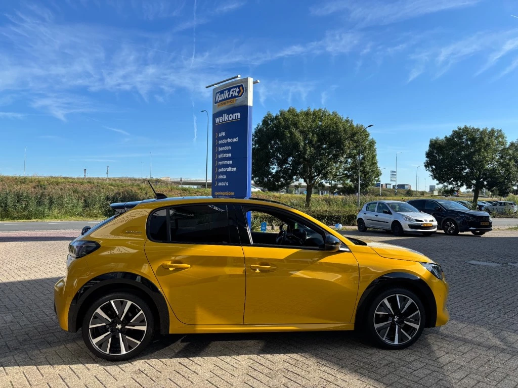 Hoofdafbeelding Peugeot 208