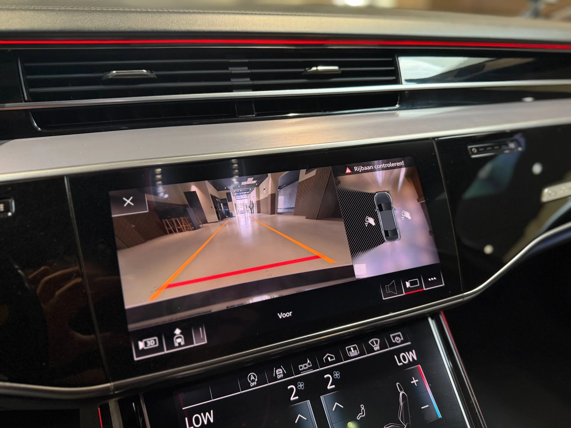 Hoofdafbeelding Audi A8