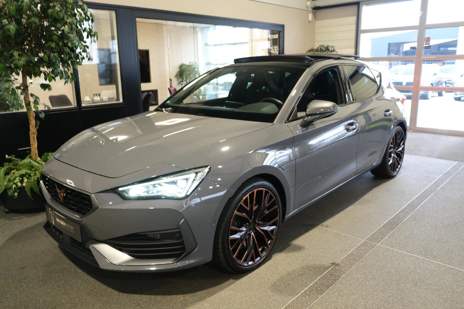 Hoofdafbeelding CUPRA Leon