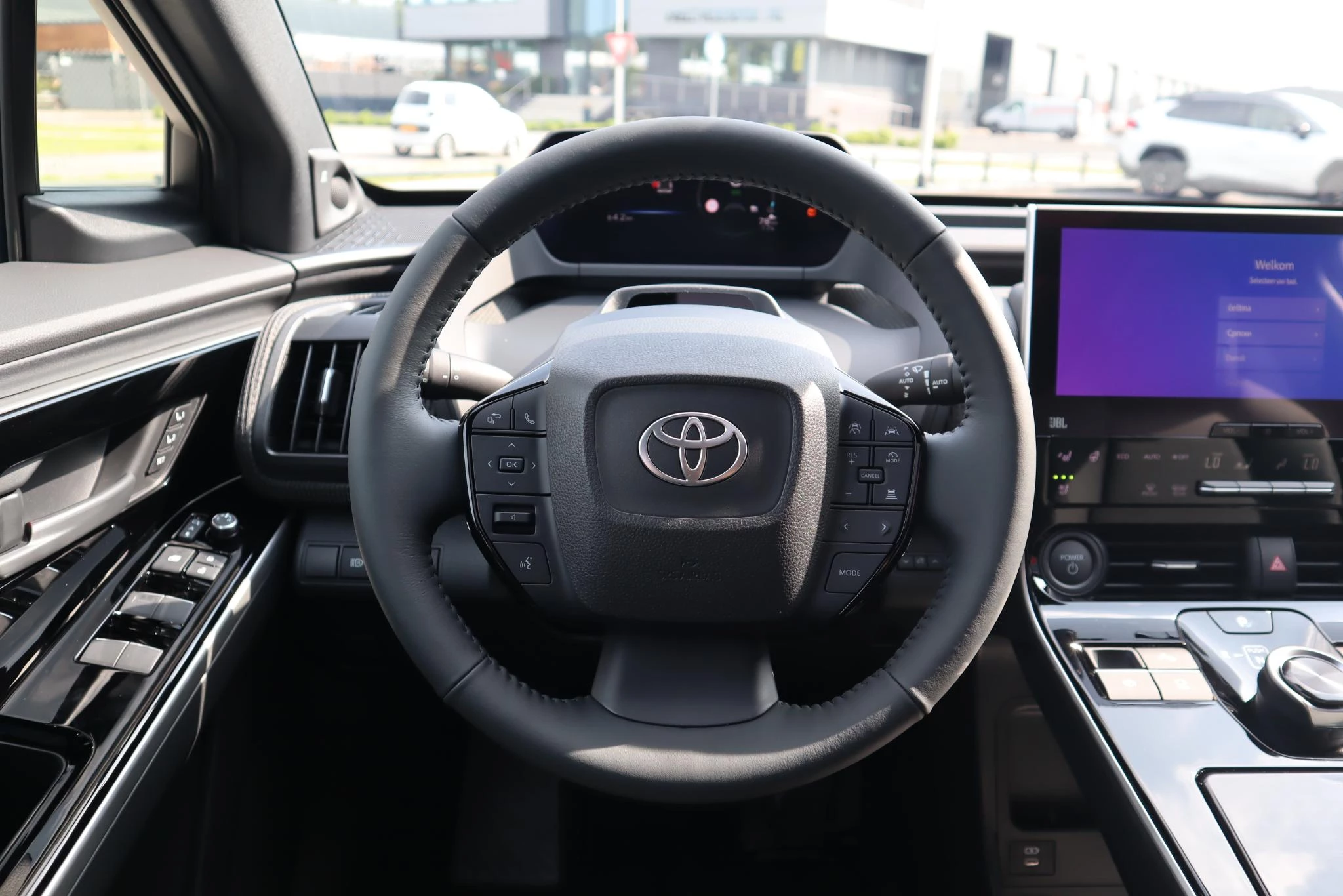 Hoofdafbeelding Toyota bZ4X