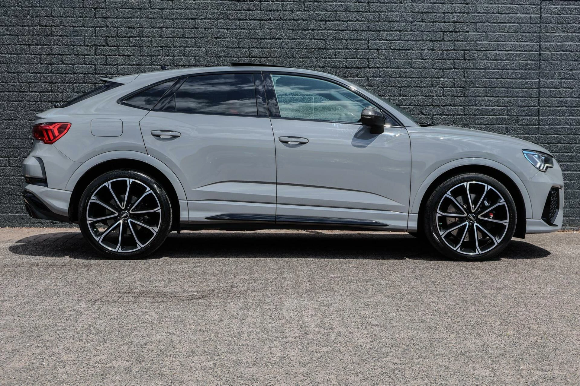 Hoofdafbeelding Audi RSQ3
