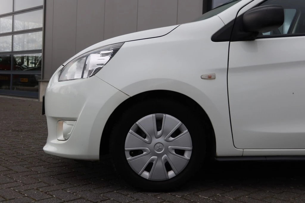 Hoofdafbeelding Mitsubishi Space Star