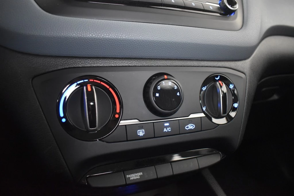 Hoofdafbeelding Hyundai i20