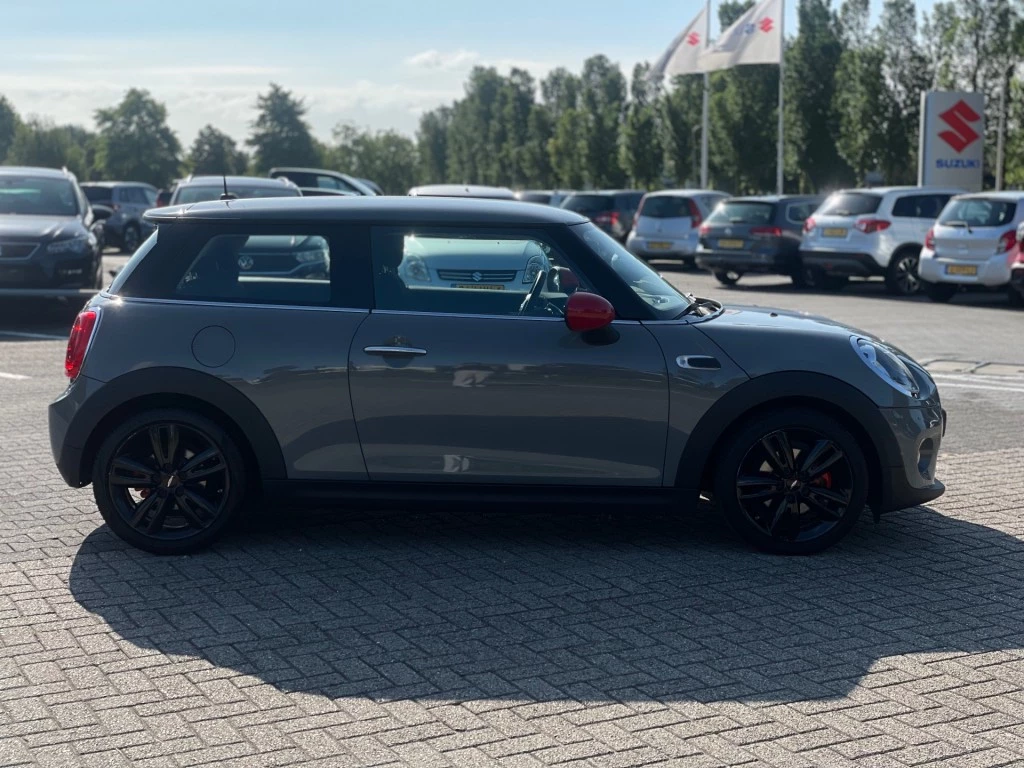 Hoofdafbeelding MINI One