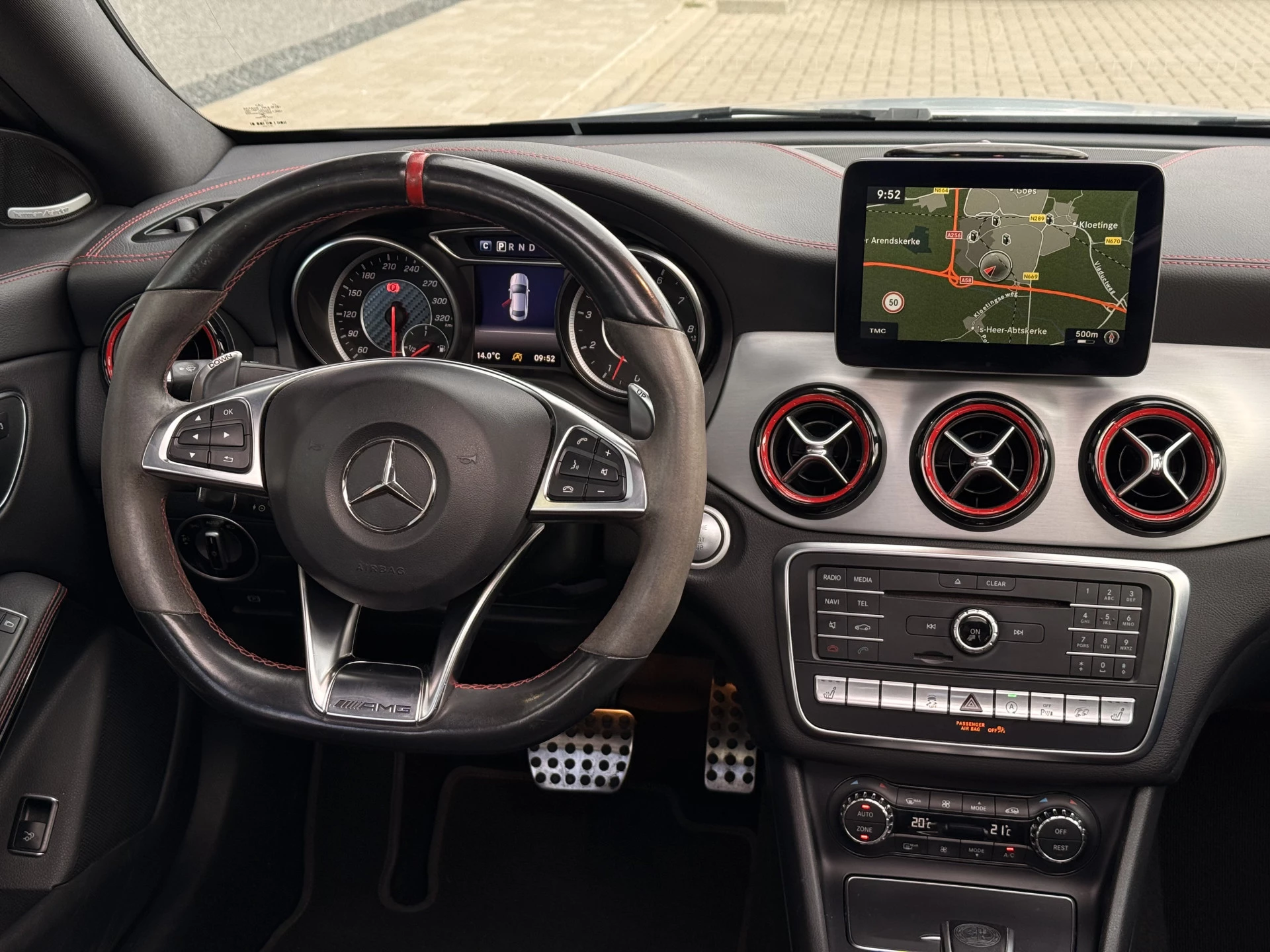 Hoofdafbeelding Mercedes-Benz CLA
