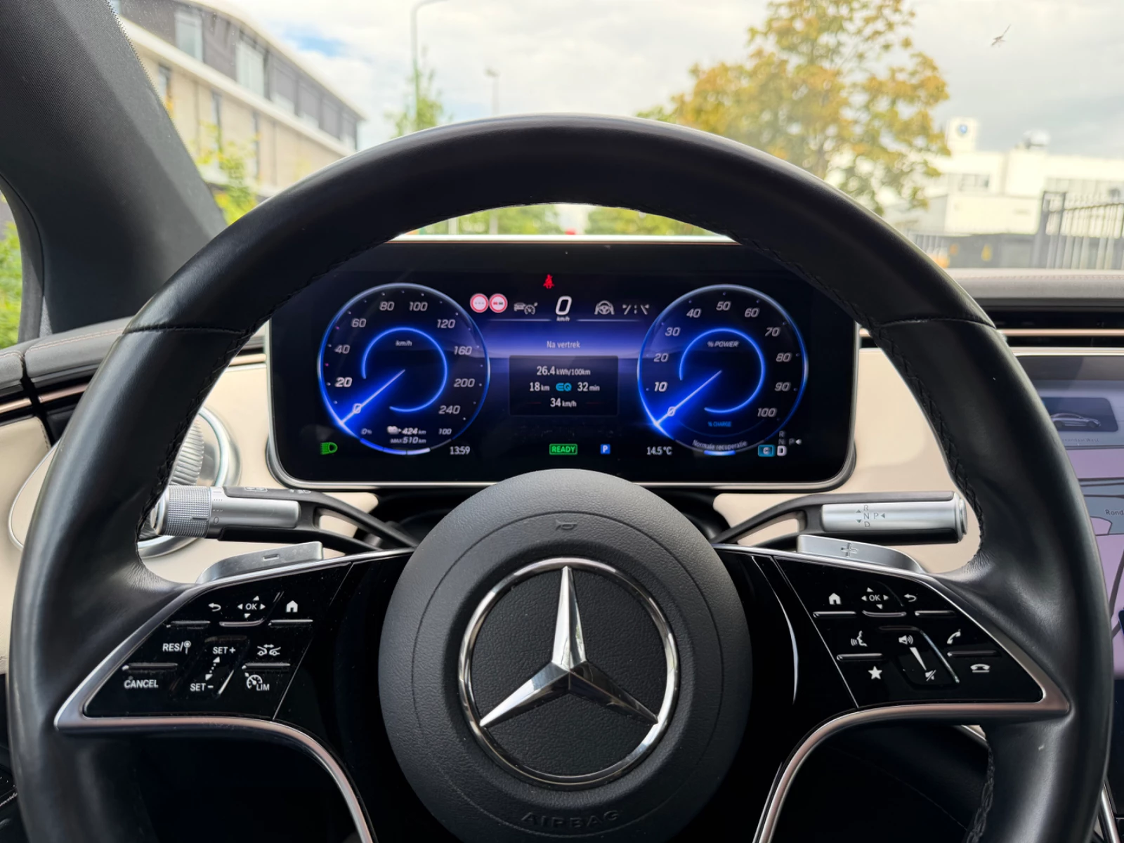 Hoofdafbeelding Mercedes-Benz EQS