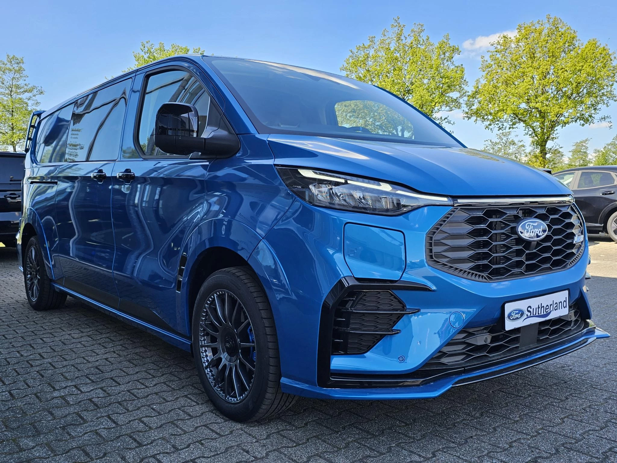 Hoofdafbeelding Ford E-Transit Custom