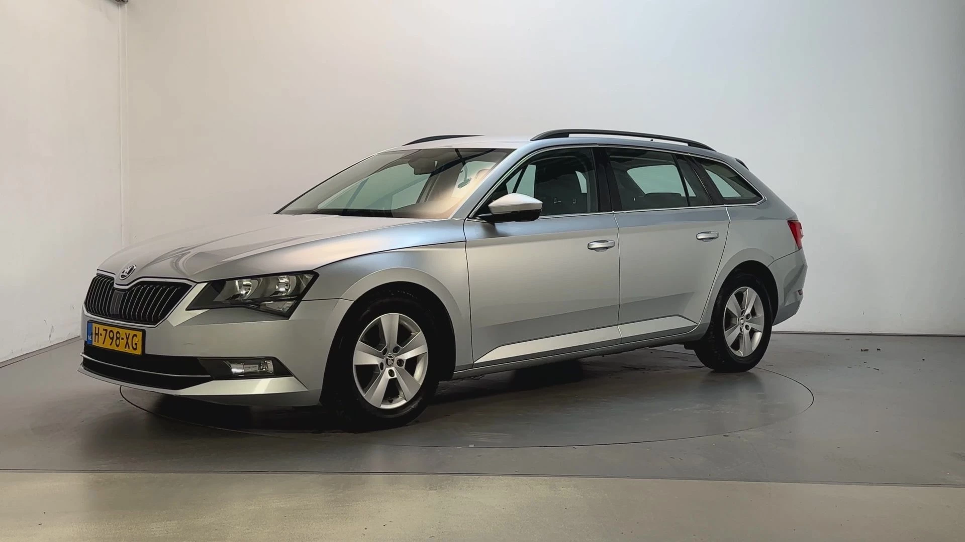 Hoofdafbeelding Škoda Superb