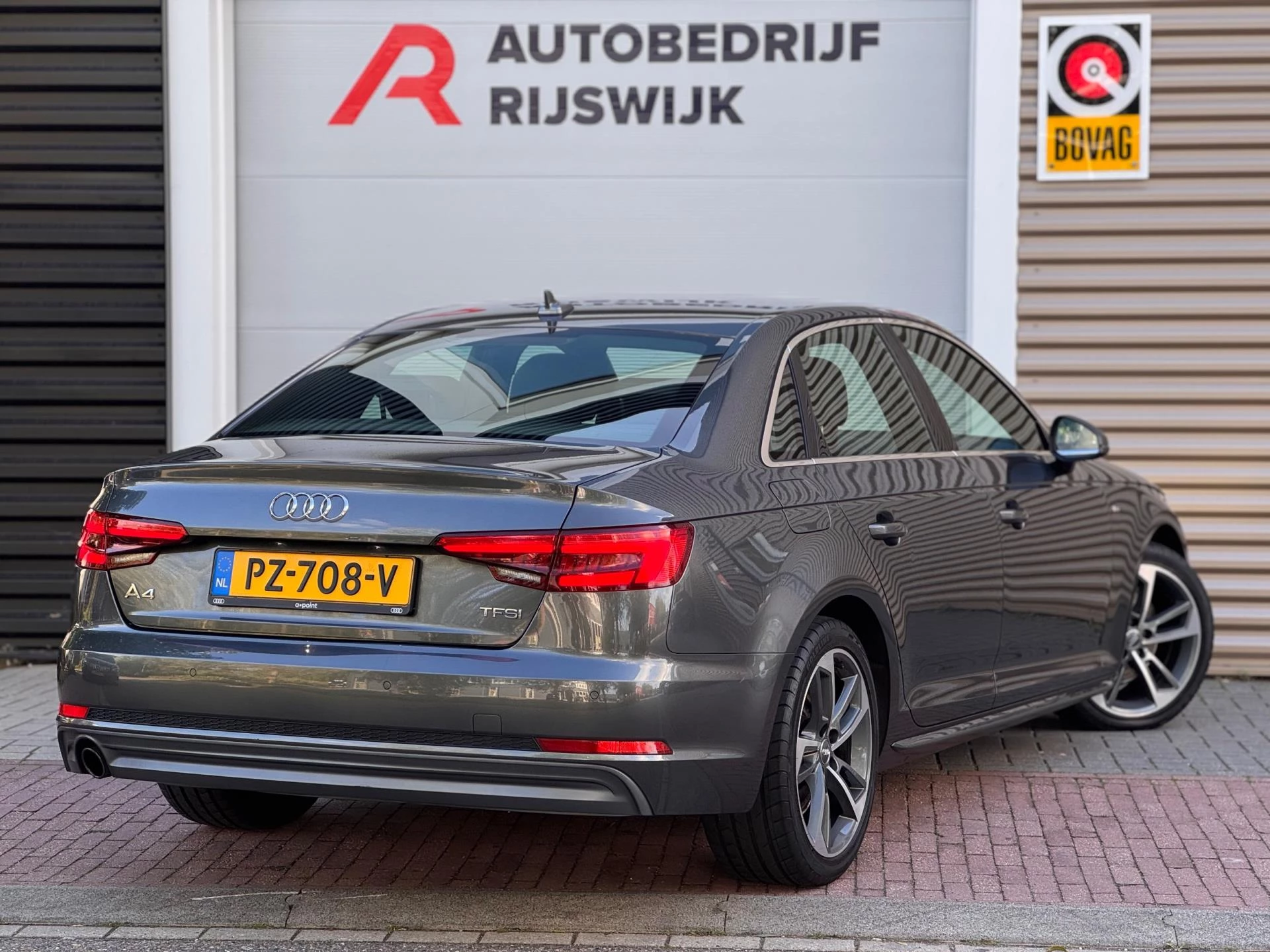 Hoofdafbeelding Audi A4