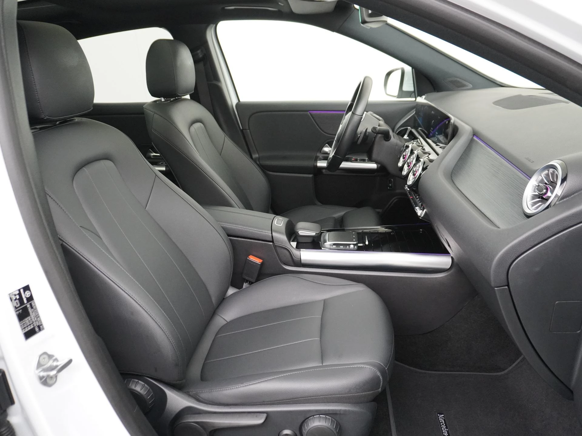 Hoofdafbeelding Mercedes-Benz EQA