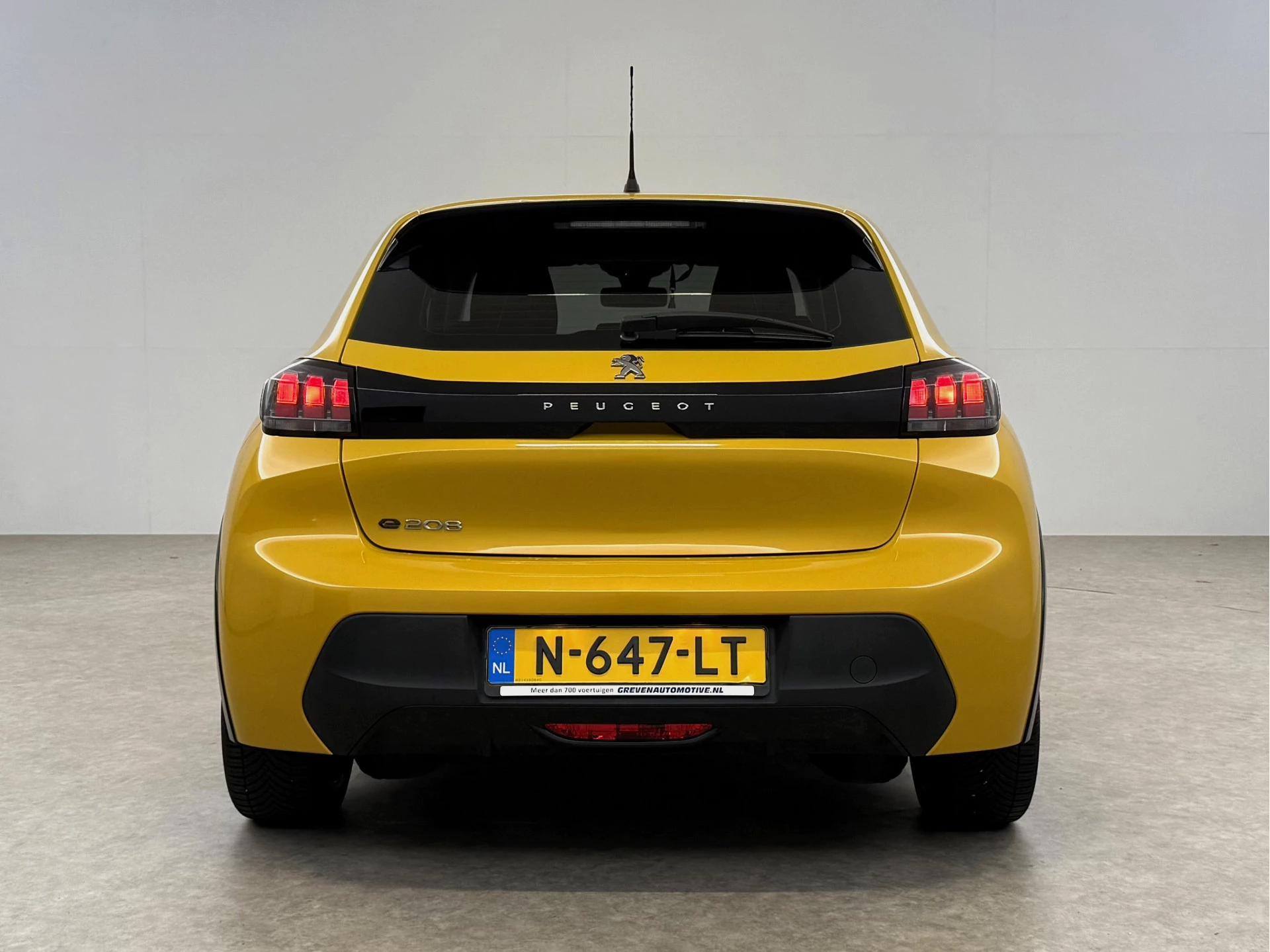 Hoofdafbeelding Peugeot e-208