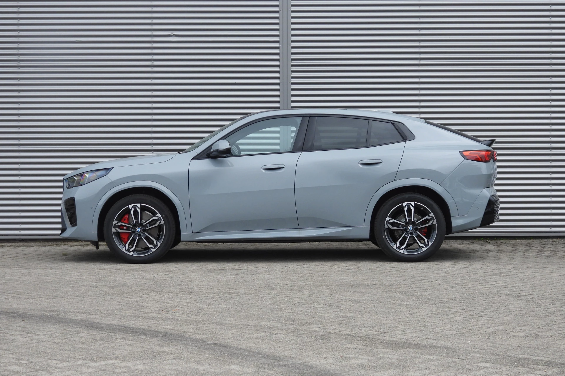 Hoofdafbeelding BMW iX2