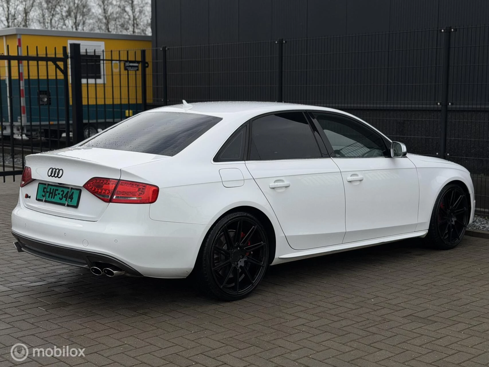 Hoofdafbeelding Audi S4