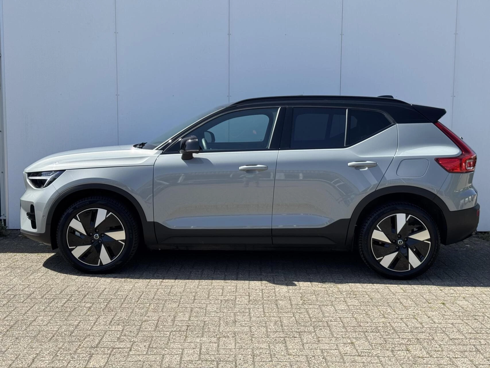 Hoofdafbeelding Volvo EX40