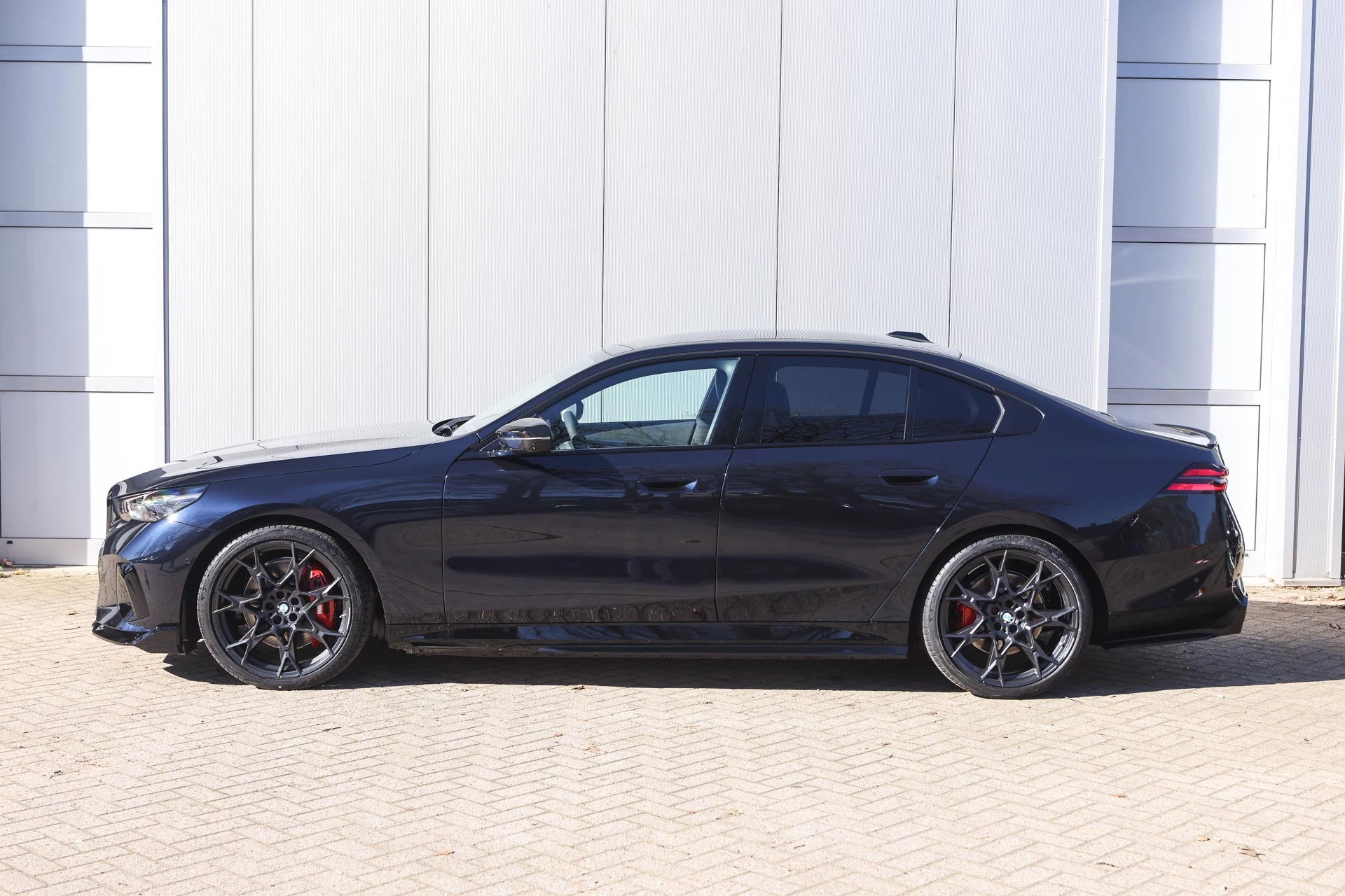 Hoofdafbeelding BMW i5