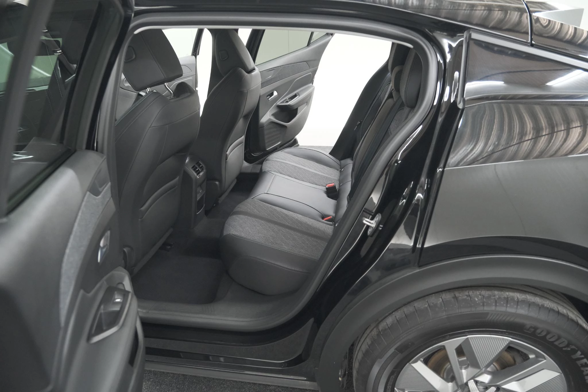 Hoofdafbeelding Peugeot 408