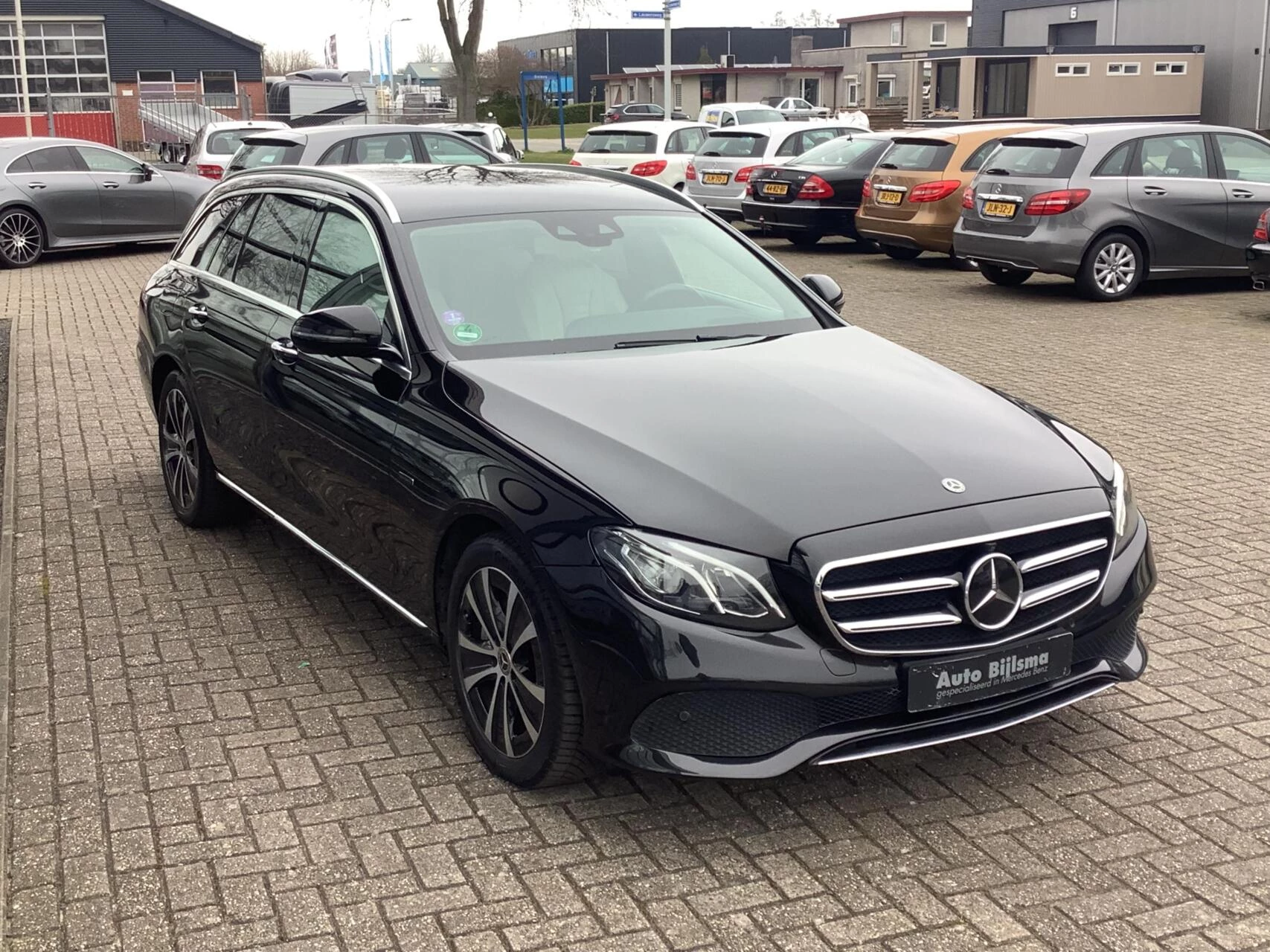 Hoofdafbeelding Mercedes-Benz E-Klasse