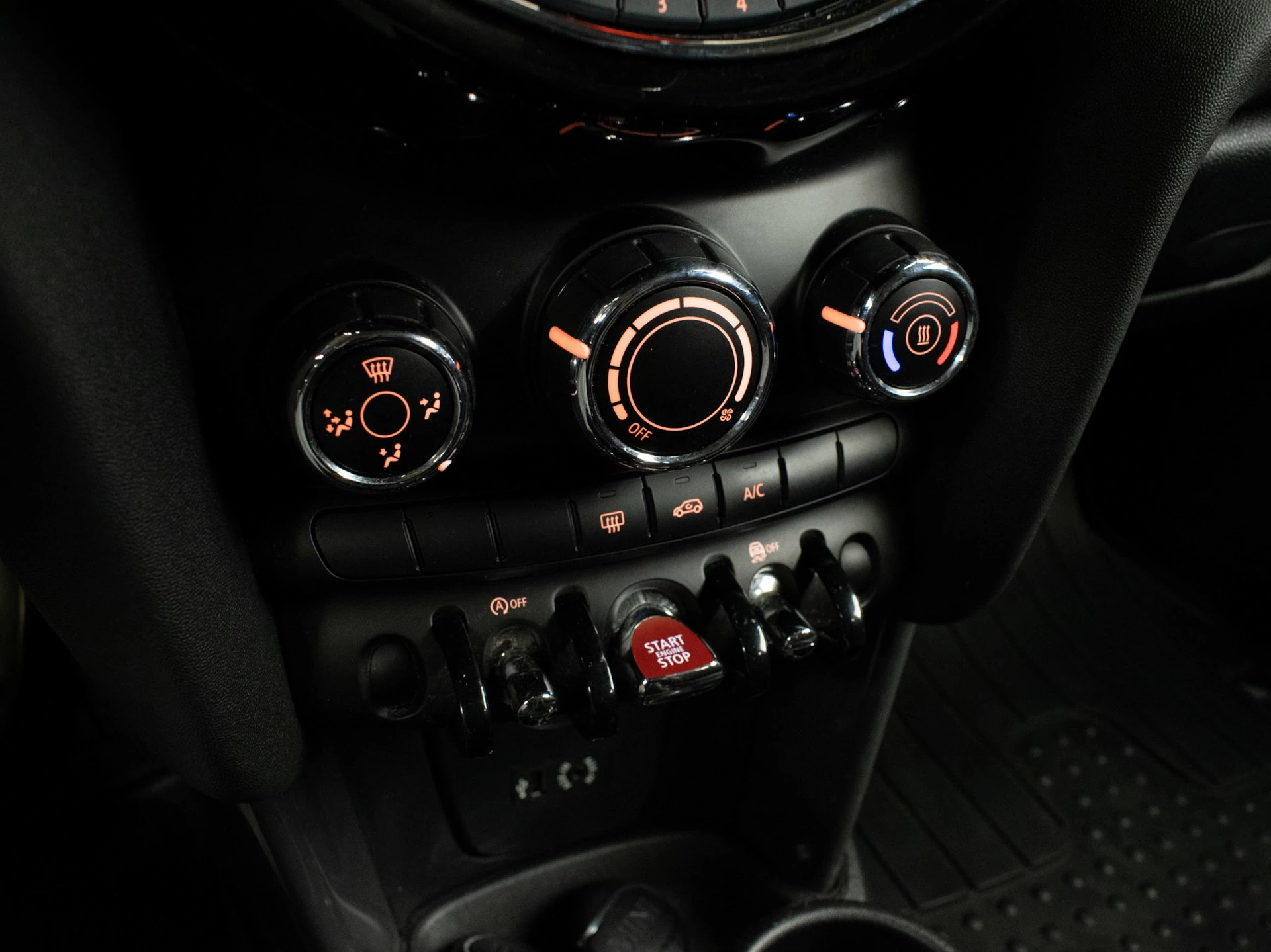 Hoofdafbeelding MINI One