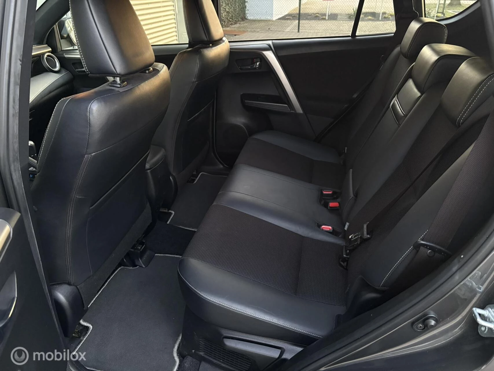 Hoofdafbeelding Toyota RAV4