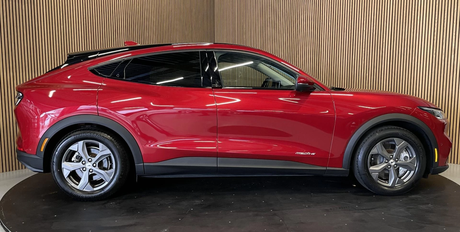 Hoofdafbeelding Ford Mustang Mach-E