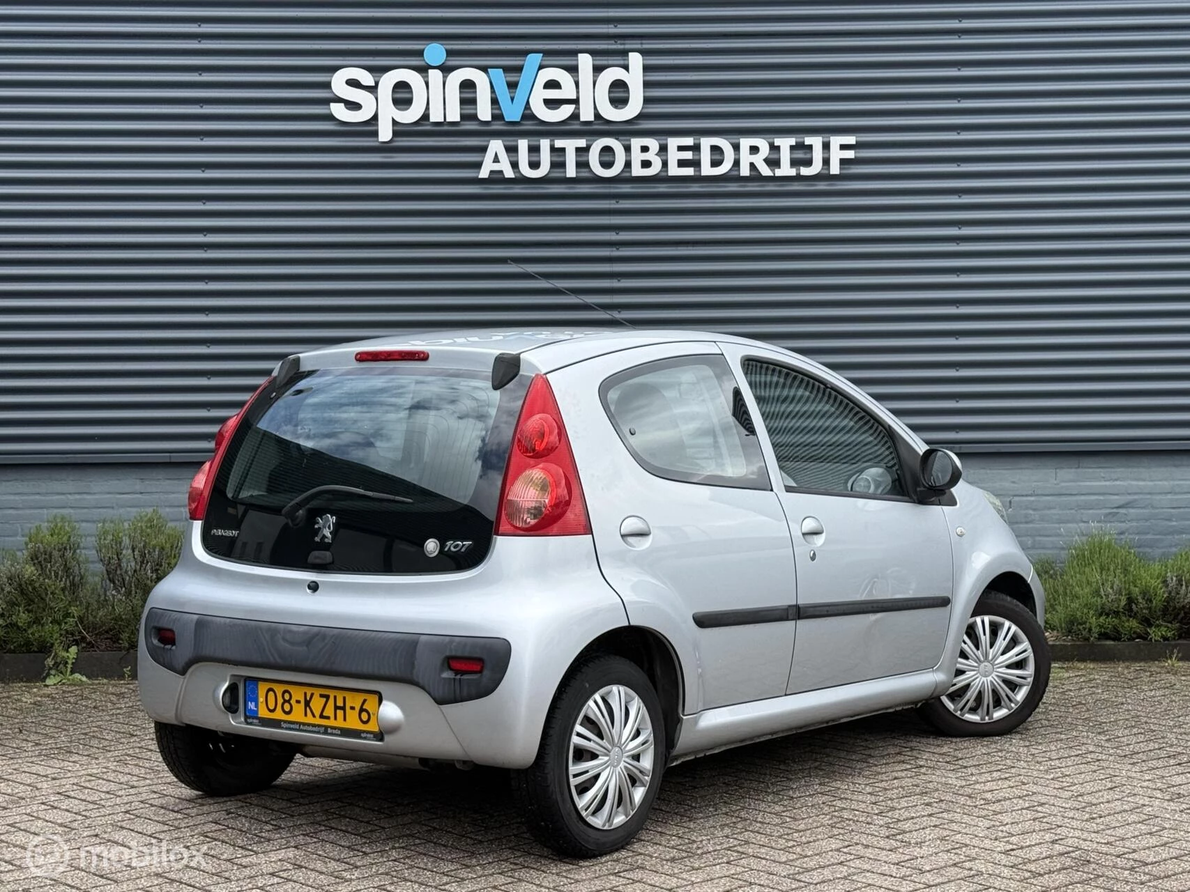 Hoofdafbeelding Peugeot 107