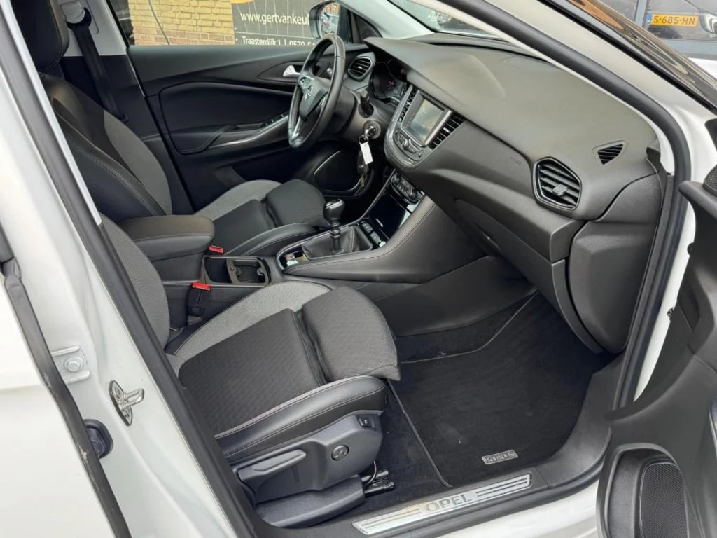 Hoofdafbeelding Opel Grandland X