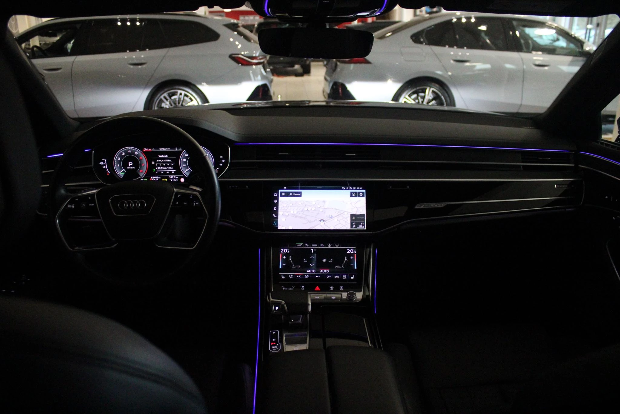 Hoofdafbeelding Audi A8