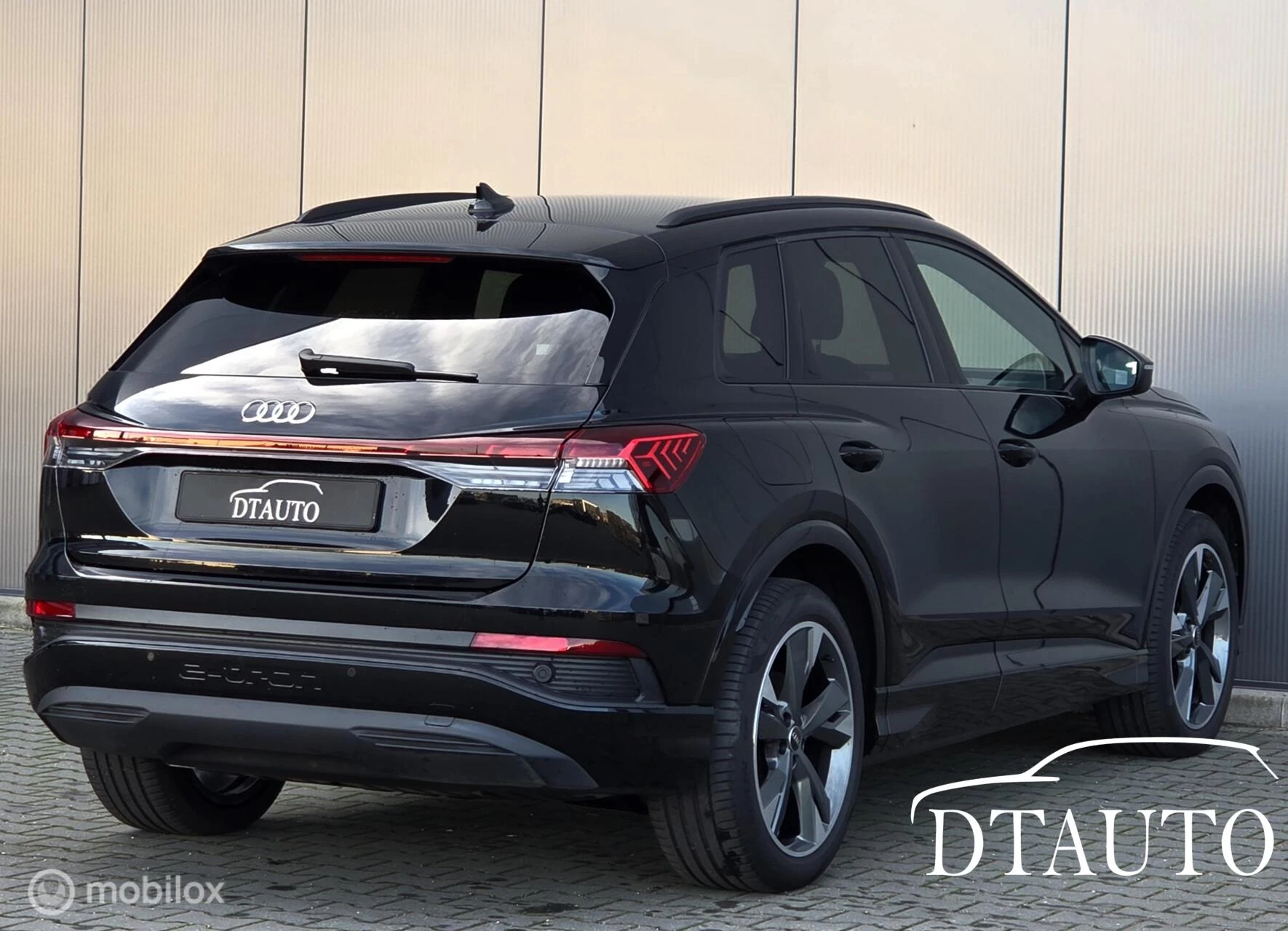 Hoofdafbeelding Audi Q4 e-tron